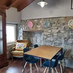 Horta - Charming Attic With Rooftop View * Lezzeno